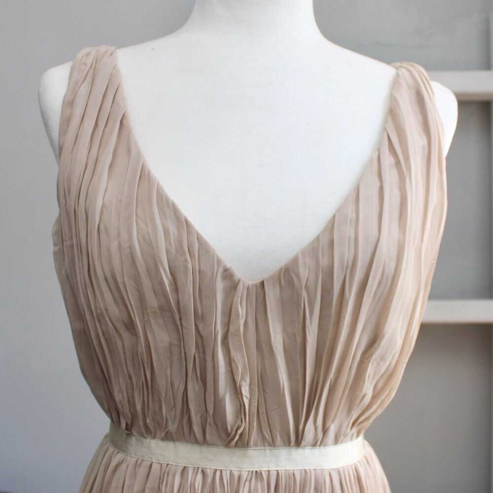 BB Dakota Cream Champagne Pleated V-Neck Sleeveless Mini Party Dress Size 8 - Picture 5 of 9